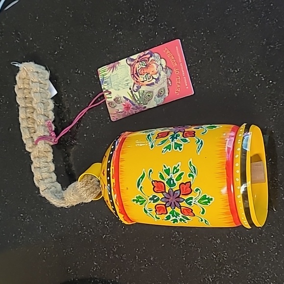 💛❤️Jewel of Mumbai Cow Bell - Picture 2 of 10